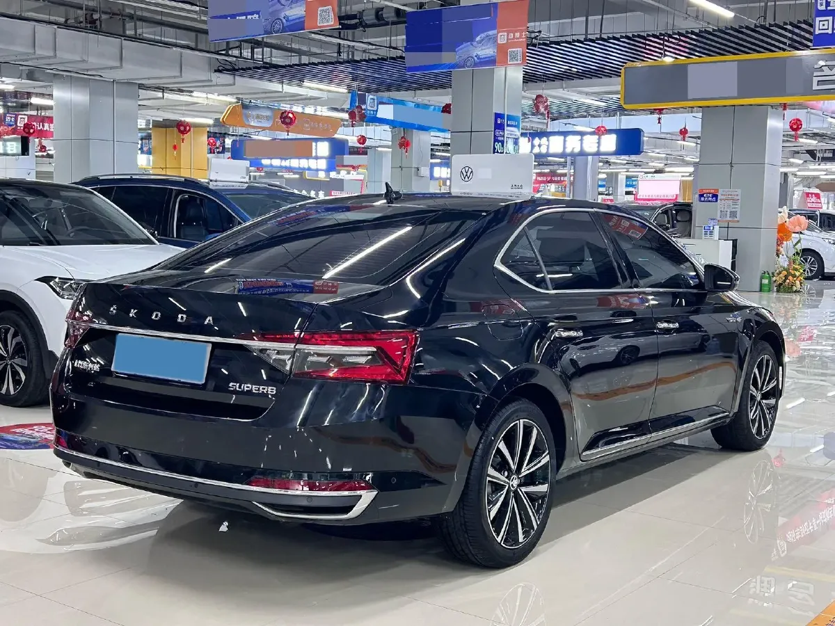 2024 Skoda Superb 1.4T 150HP L4 7DCT,autocango,china used car exporter,china ev exporter,chinese used car exporter,chinese used ev exporter