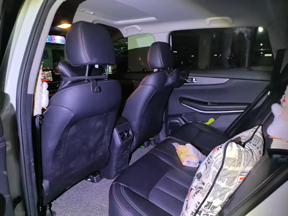 2021 ChangAn CS75 1.5T 178HP L4 7DCT,autocango,china used car exporter,china ev exporter,chinese used car exporter,chinese used ev exporter