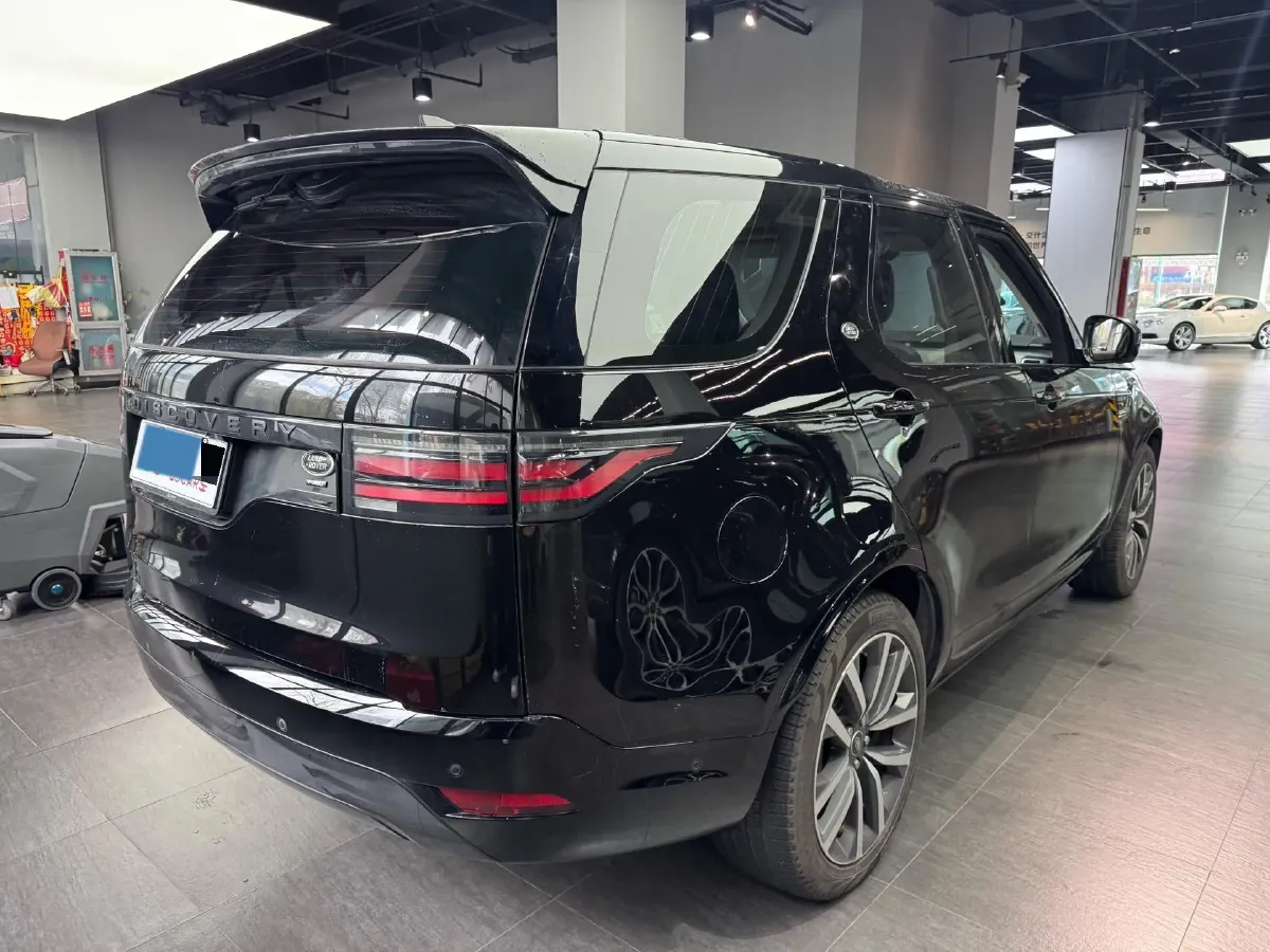 2021 Land Rover Discovery 3.0T 360HP L6 8AT,autocango,china used car exporter,china ev exporter,chinese used car exporter,chinese used ev exporter