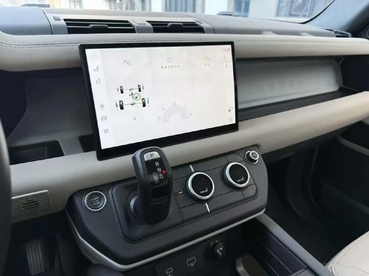 2023 Land Rover Defender 3.0T 400HP L6 8AT,autocango,china used car exporter,china ev exporter,chinese used car exporter,chinese used ev exporter