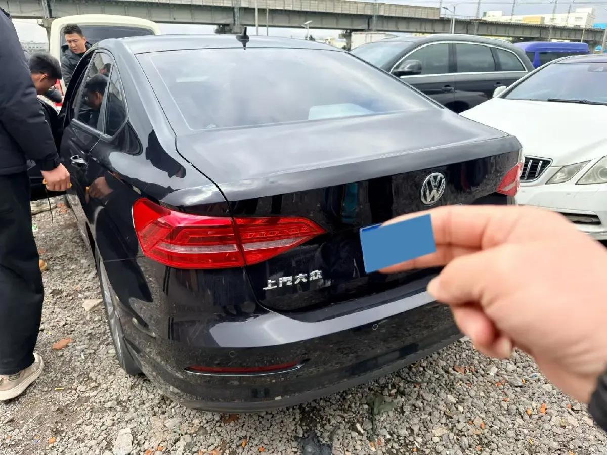 2018 Landwind XiaoYao 1.5T 163HP L4 CVT,autocango,china used car exporter,china ev exporter,chinese used car exporter,chinese used ev exporter