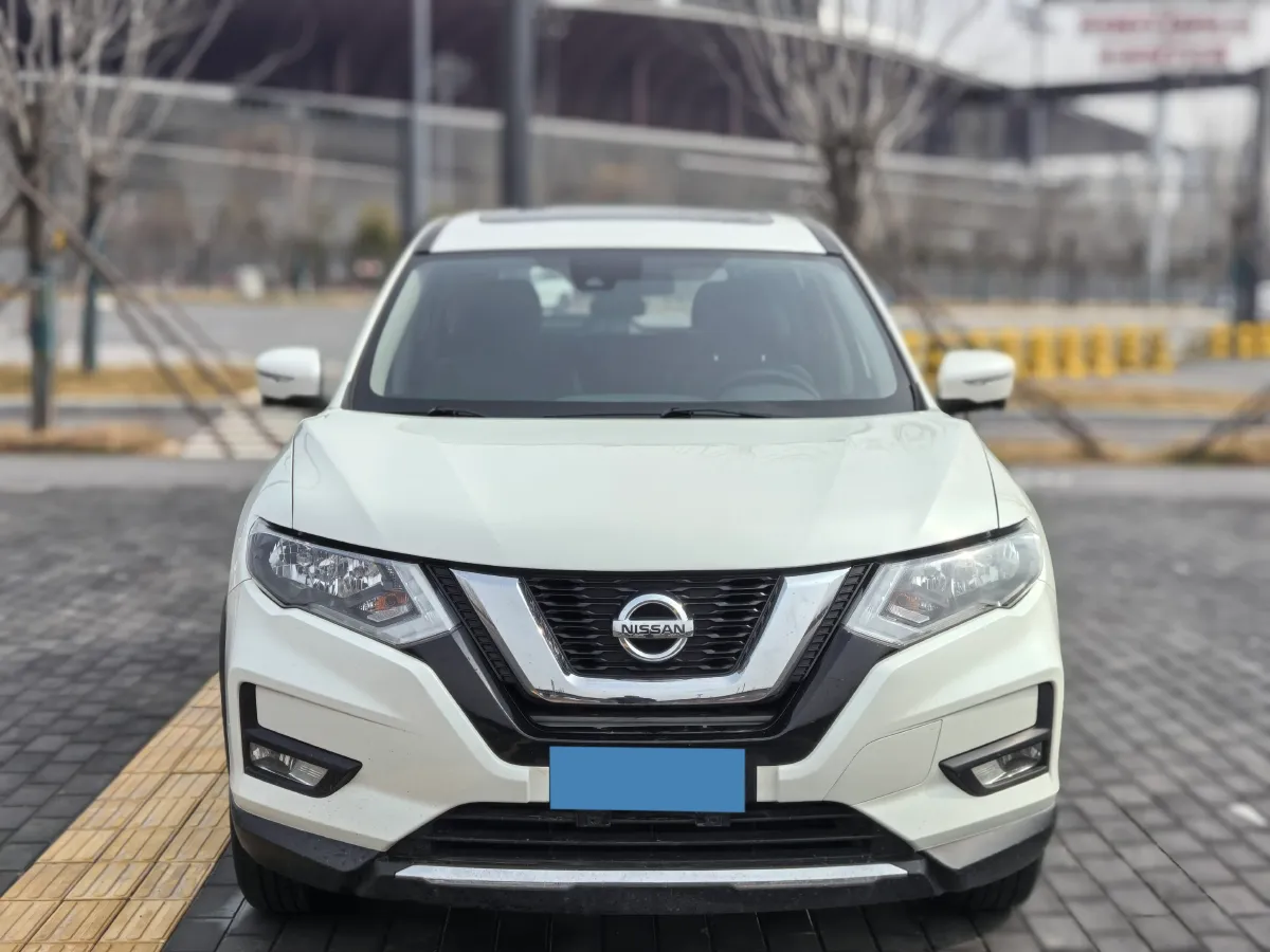 2020 Nissan X-Trail 2.0L 154HP L4 CVT,autocango,china used car exporter,china ev exporter,chinese used car exporter,chinese used ev exporter