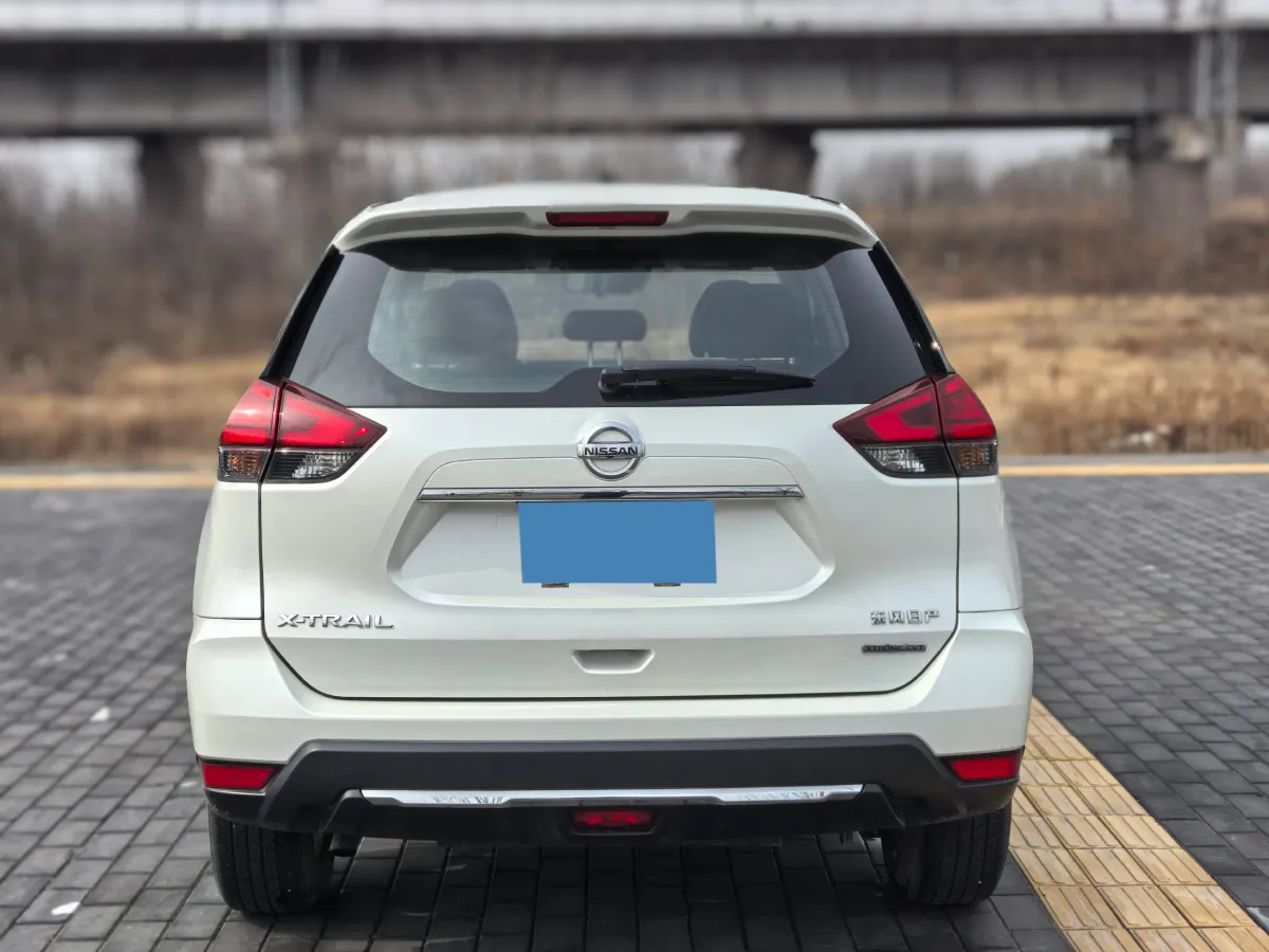 2020 Nissan X-Trail 2.0L 154HP L4 CVT,autocango,china used car exporter,china ev exporter,chinese used car exporter,chinese used ev exporter