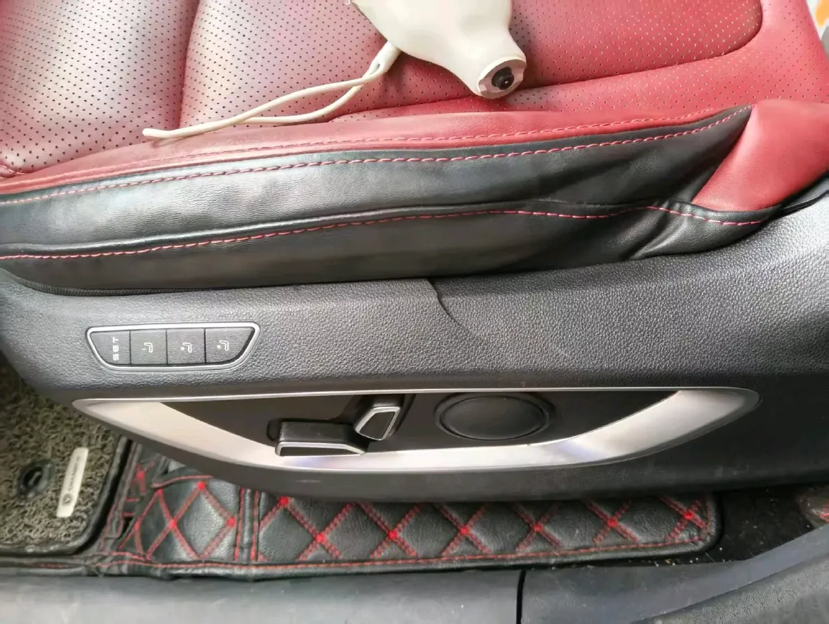 2020 ChangAn CS75 Plus 2.0T 233HP L4 8AT,autocango,china used car exporter,china ev exporter,chinese used car exporter,chinese used ev exporter