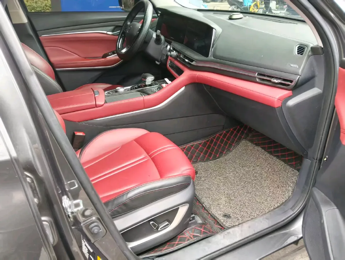 2020 ChangAn CS75 Plus 2.0T 233HP L4 8AT,autocango,china used car exporter,china ev exporter,chinese used car exporter,chinese used ev exporter