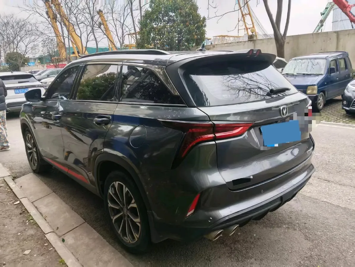 2020 ChangAn CS75 Plus 2.0T 233HP L4 8AT,autocango,china used car exporter,china ev exporter,chinese used car exporter,chinese used ev exporter