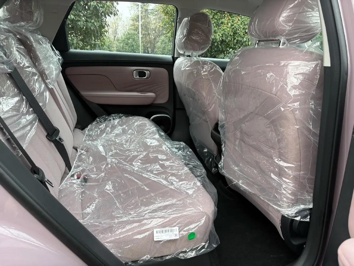 2025 Aion AION UT BEV,autocango,china used car exporter,china ev exporter,chinese used car exporter,chinese used ev exporter