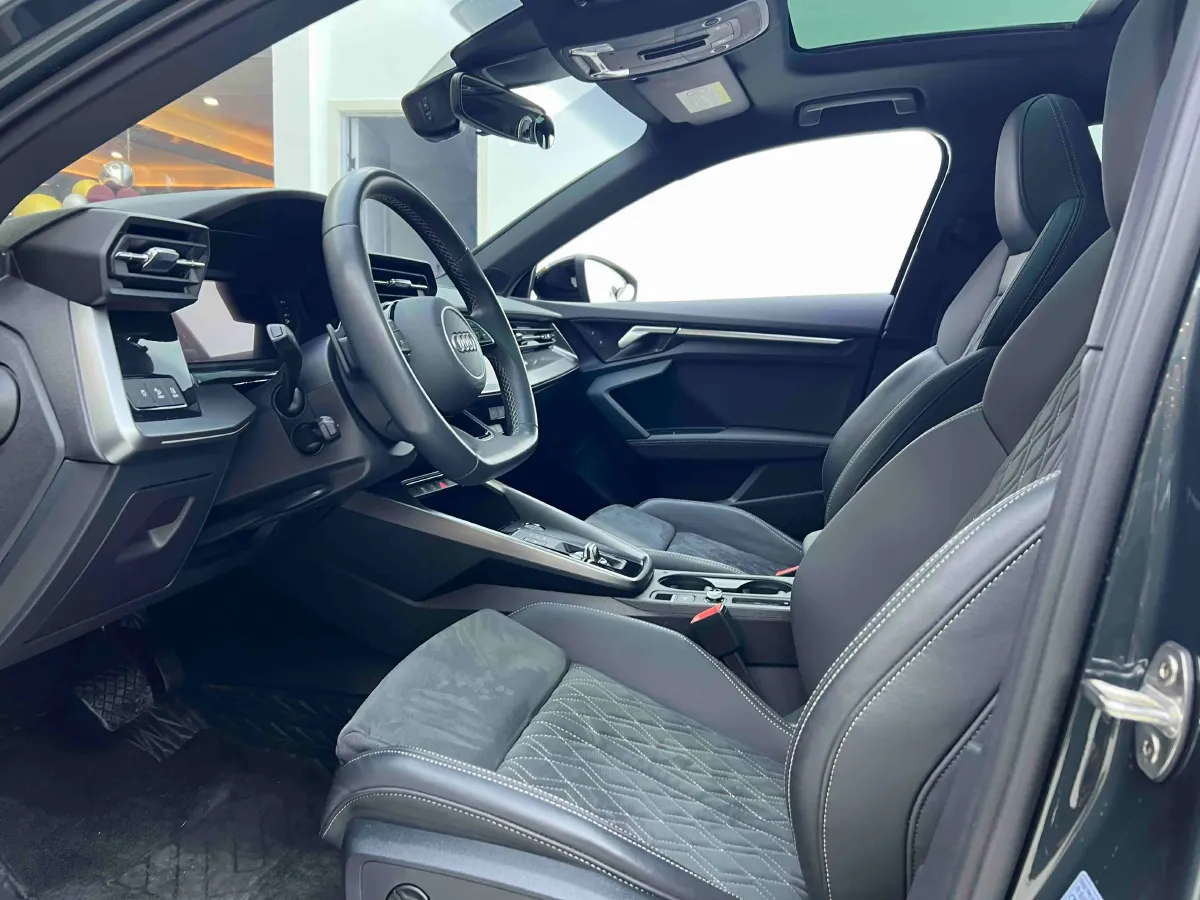 2024 Audi A3 1.4T 150HP L4 7DCT,autocango,china used car exporter,china ev exporter,chinese used car exporter,chinese used ev exporter