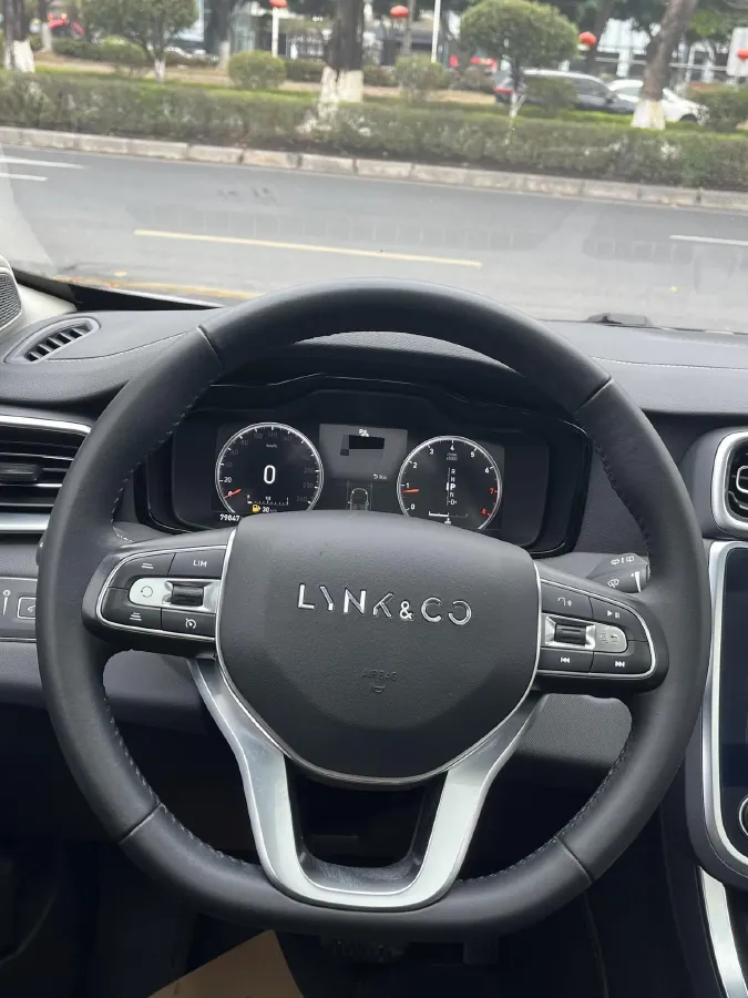 2019 LYNK&CO 01 2.0T 190HP L4 6AT,autocango,china used car exporter,china ev exporter,chinese used car exporter,chinese used ev exporter