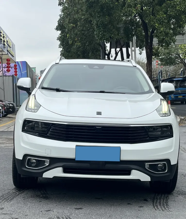2019 LYNK&CO 01 2.0T 190HP L4 6AT,autocango,china used car exporter,china ev exporter,chinese used car exporter,chinese used ev exporter