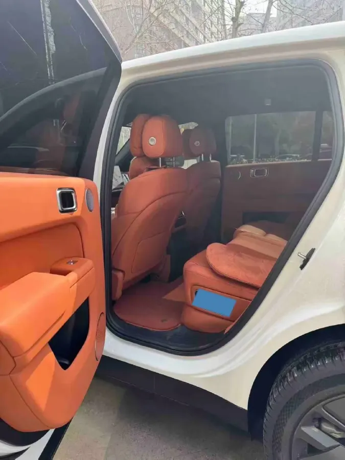 2025 Li L7 Range Extended 154HP REEV,autocango,china used car exporter,china ev exporter,chinese used car exporter,chinese used ev exporter