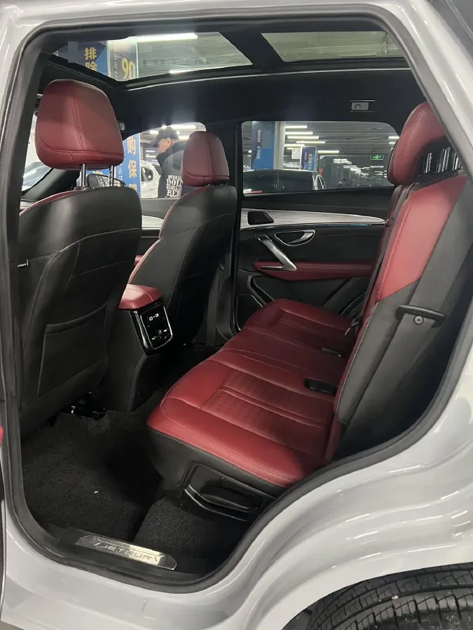 2023 Jetour X70 Plus 1.5T 156HP L4 6DCT,autocango,china used car exporter,china ev exporter,chinese used car exporter,chinese used ev exporter