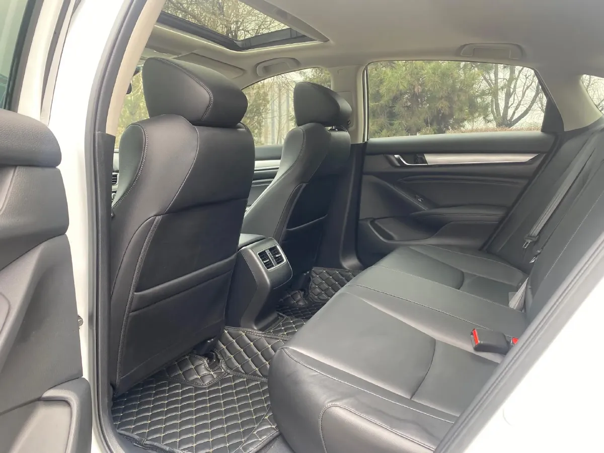 2018 Honda Accord 1.5T 194HP L4 CVT,autocango,china used car exporter,china ev exporter,chinese used car exporter,chinese used ev exporter