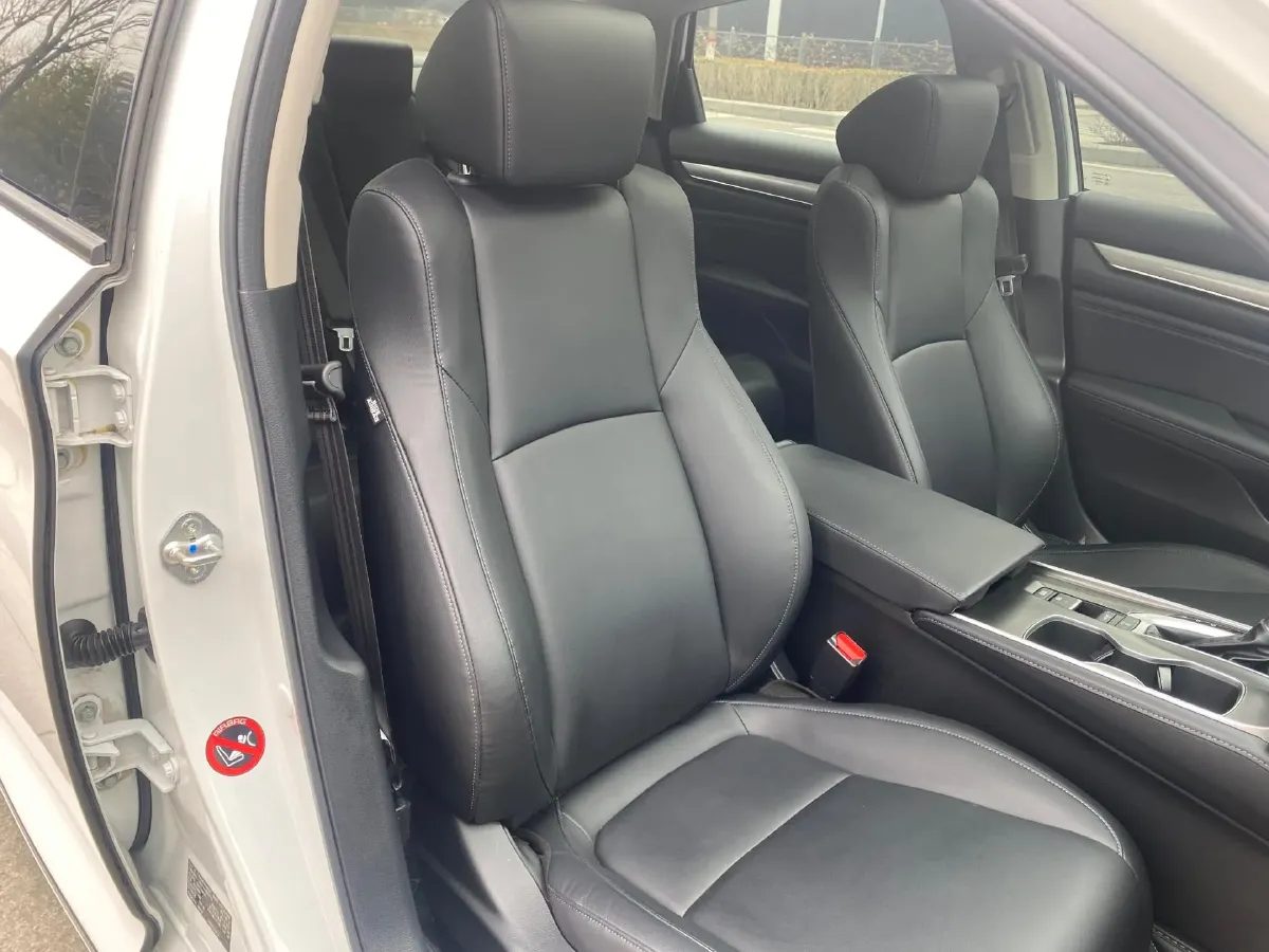 2018 Honda Accord 1.5T 194HP L4 CVT,autocango,china used car exporter,china ev exporter,chinese used car exporter,chinese used ev exporter