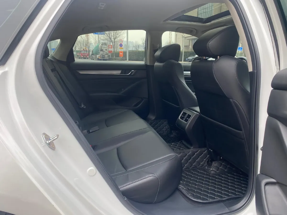 2018 Honda Accord 1.5T 194HP L4 CVT,autocango,china used car exporter,china ev exporter,chinese used car exporter,chinese used ev exporter