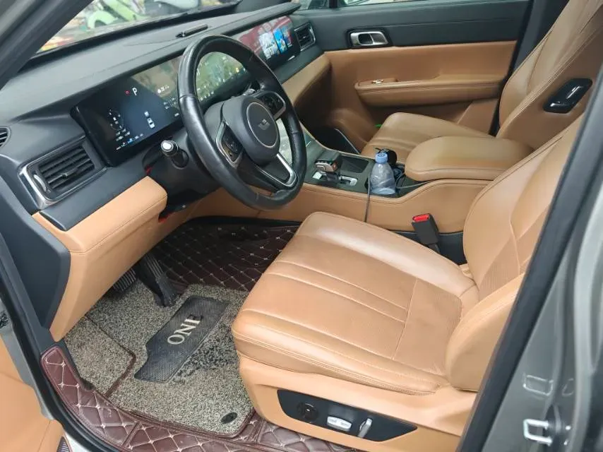 2020 Li ONE Range Extended 131HP REEV 40.5KWH,autocango,china used car exporter,china ev exporter,chinese used car exporter,chinese used ev exporter