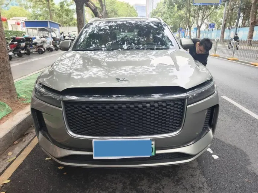 2020 Li ONE Range Extended 131HP REEV 40.5KWH,autocango,china used car exporter,china ev exporter,chinese used car exporter,chinese used ev exporter