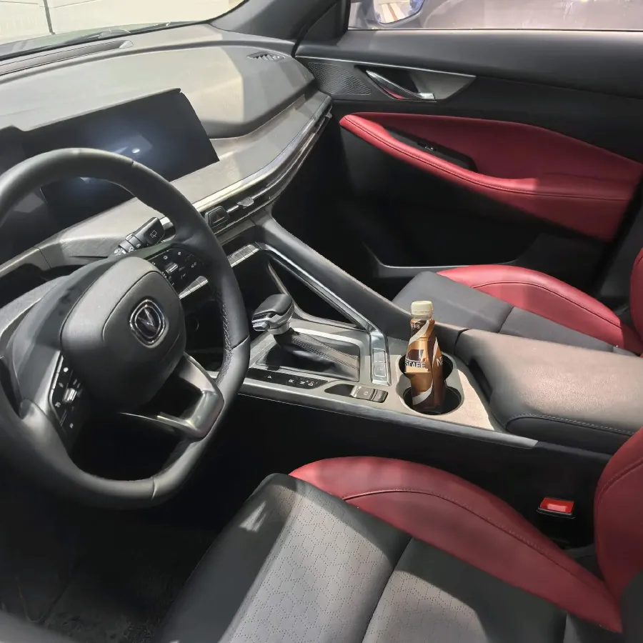 2021 ChangAn CS35 Plus 1.4T 160HP L4 7DCT,autocango,china used car exporter,china ev exporter,chinese used car exporter,chinese used ev exporter