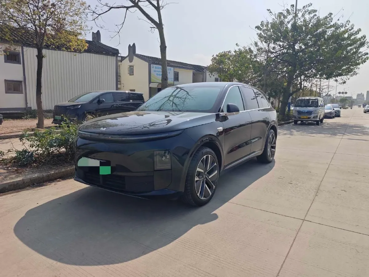 2024 Li L6 Range Extended 154HP L4 REEV 36.8KWH,autocango,china used car exporter,china ev exporter,chinese used car exporter,chinese used ev exporter