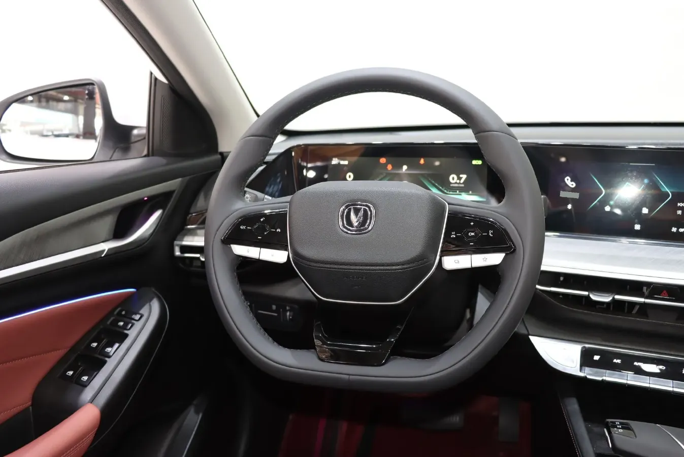 2022 ChangAn Eado 1.4T 160HP L4 7DCT,autocango,china used car exporter,china ev exporter,chinese used car exporter,chinese used ev exporter