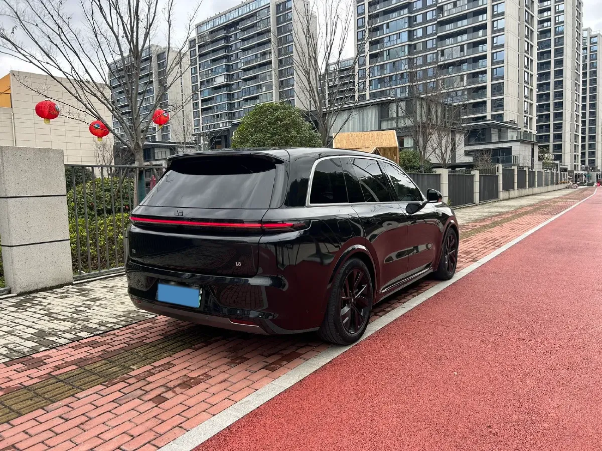 2023 Li L8 Range Extended 154HP REEV 40.9KWH,autocango,china used car exporter,china ev exporter,chinese used car exporter,chinese used ev exporter