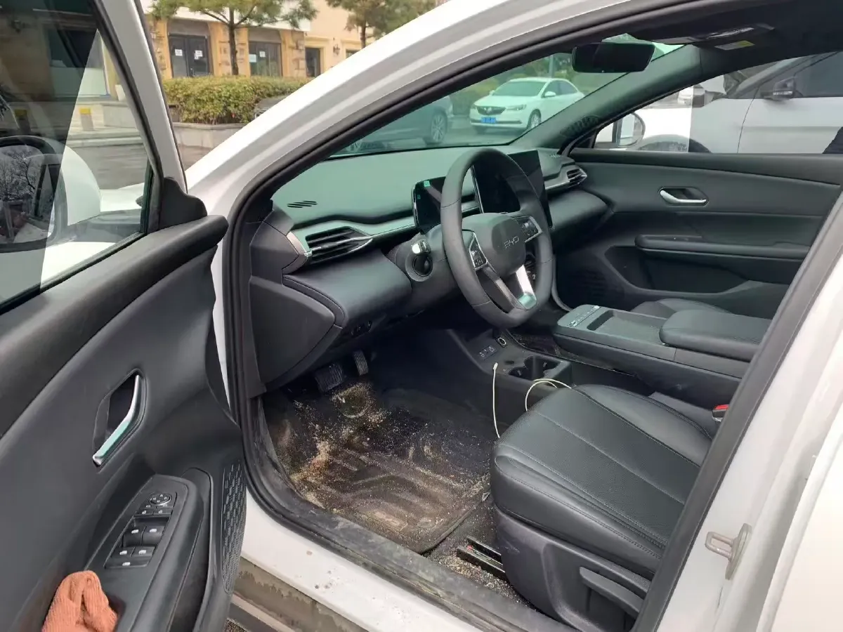 2025 BYD e7 BEV,autocango,china used car exporter,china ev exporter,chinese used car exporter,chinese used ev exporter