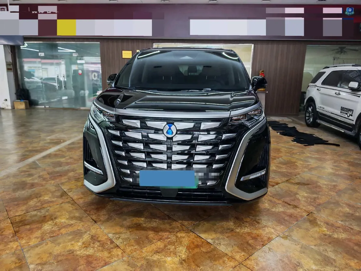 2022 BMW X2 2.0T 192HP L4 8AT,autocango,china used car exporter,china ev exporter,chinese used car exporter,chinese used ev exporter