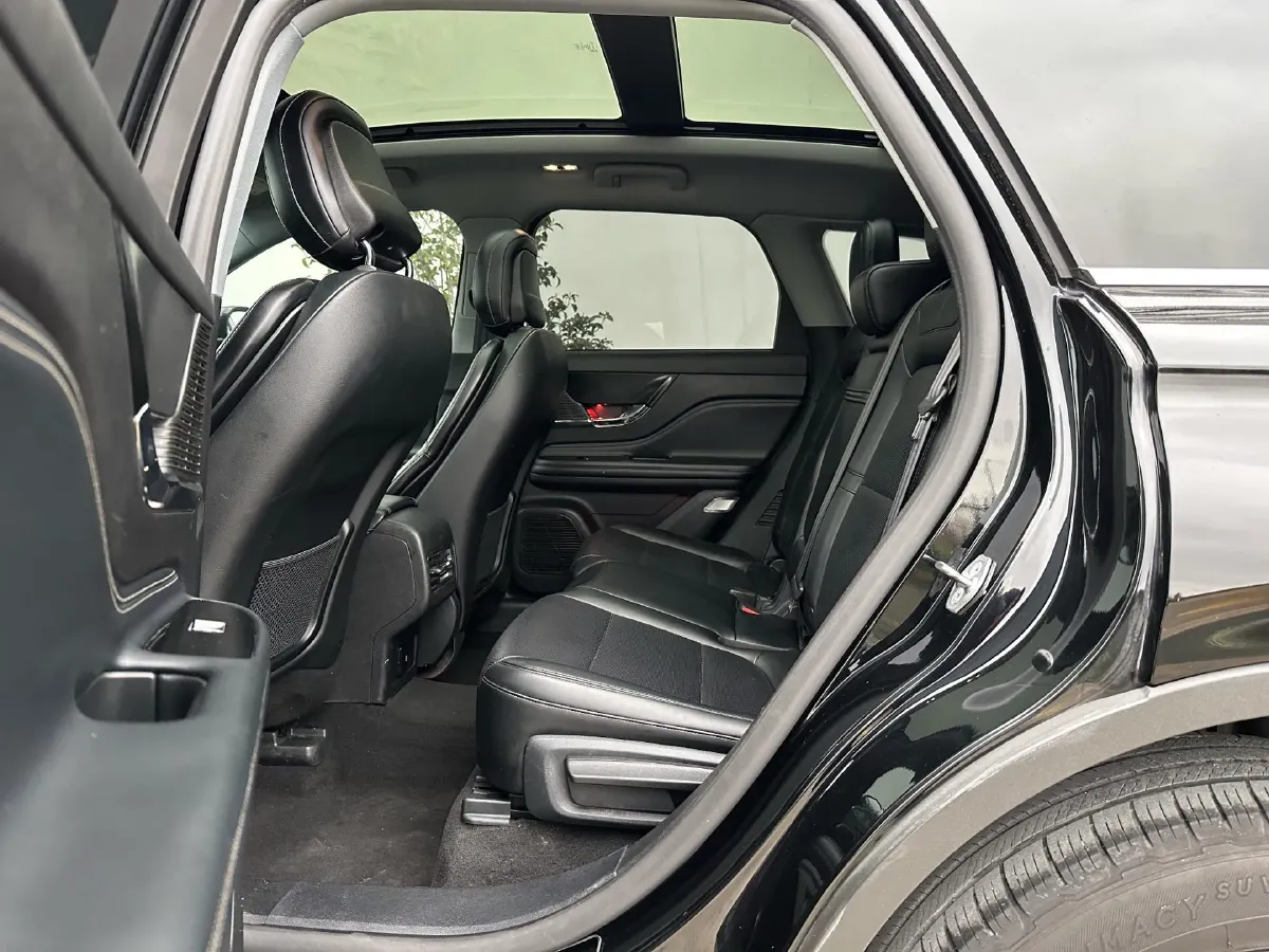 2021 Lincoln Corsair 2.0T 245HP L4 8AT,autocango,china used car exporter,china ev exporter,chinese used car exporter,chinese used ev exporter