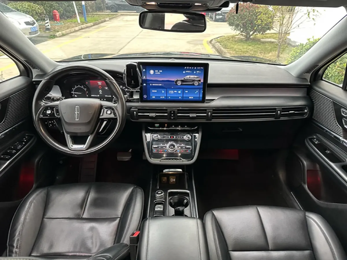 2021 Lincoln Corsair 2.0T 245HP L4 8AT,autocango,china used car exporter,china ev exporter,chinese used car exporter,chinese used ev exporter