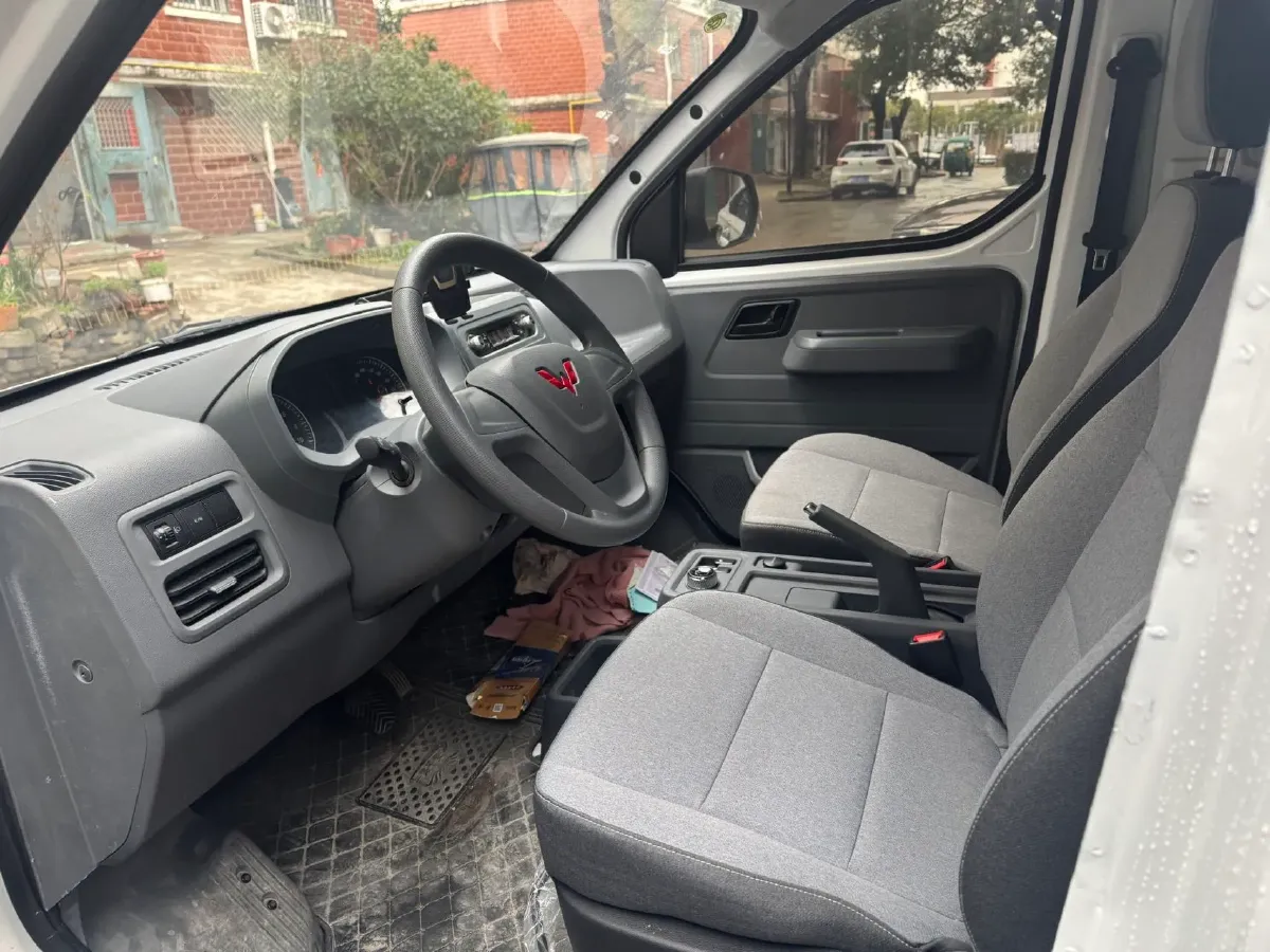 2024 WuLing YangGuang BEV 41.9KWH,autocango,china used car exporter,china ev exporter,chinese used car exporter,chinese used ev exporter