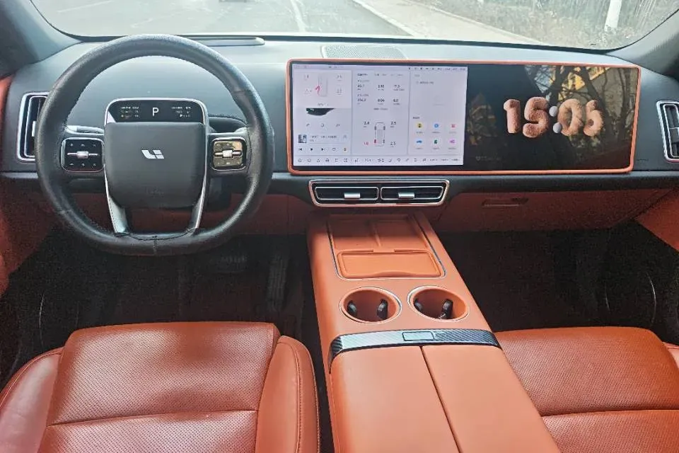 2024 Li L6 Range Extended 154HP L4 REEV 36.8KWH,autocango,china used car exporter,china ev exporter,chinese used car exporter,chinese used ev exporter