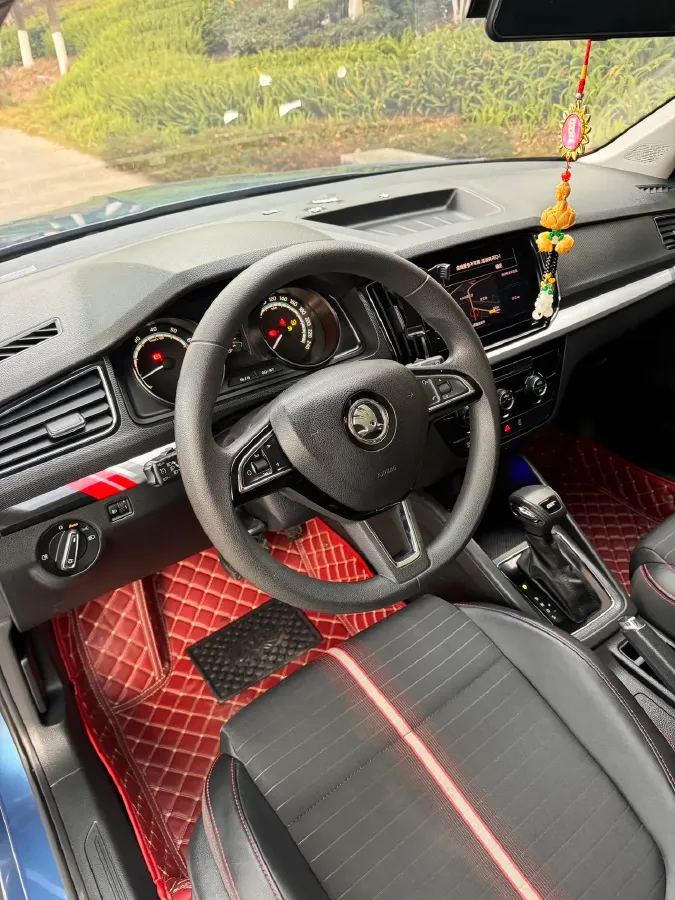 2020 Skoda Kamiq 1.2T 116HP L4 7DCT,autocango,china used car exporter,china ev exporter,chinese used car exporter,chinese used ev exporter