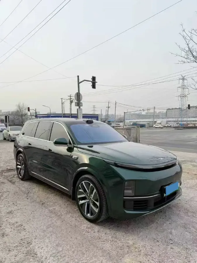 2022 Li L9 Range Extended 154HP REEV 42.6KWH,autocango,china used car exporter,china ev exporter,chinese used car exporter,chinese used ev exporter