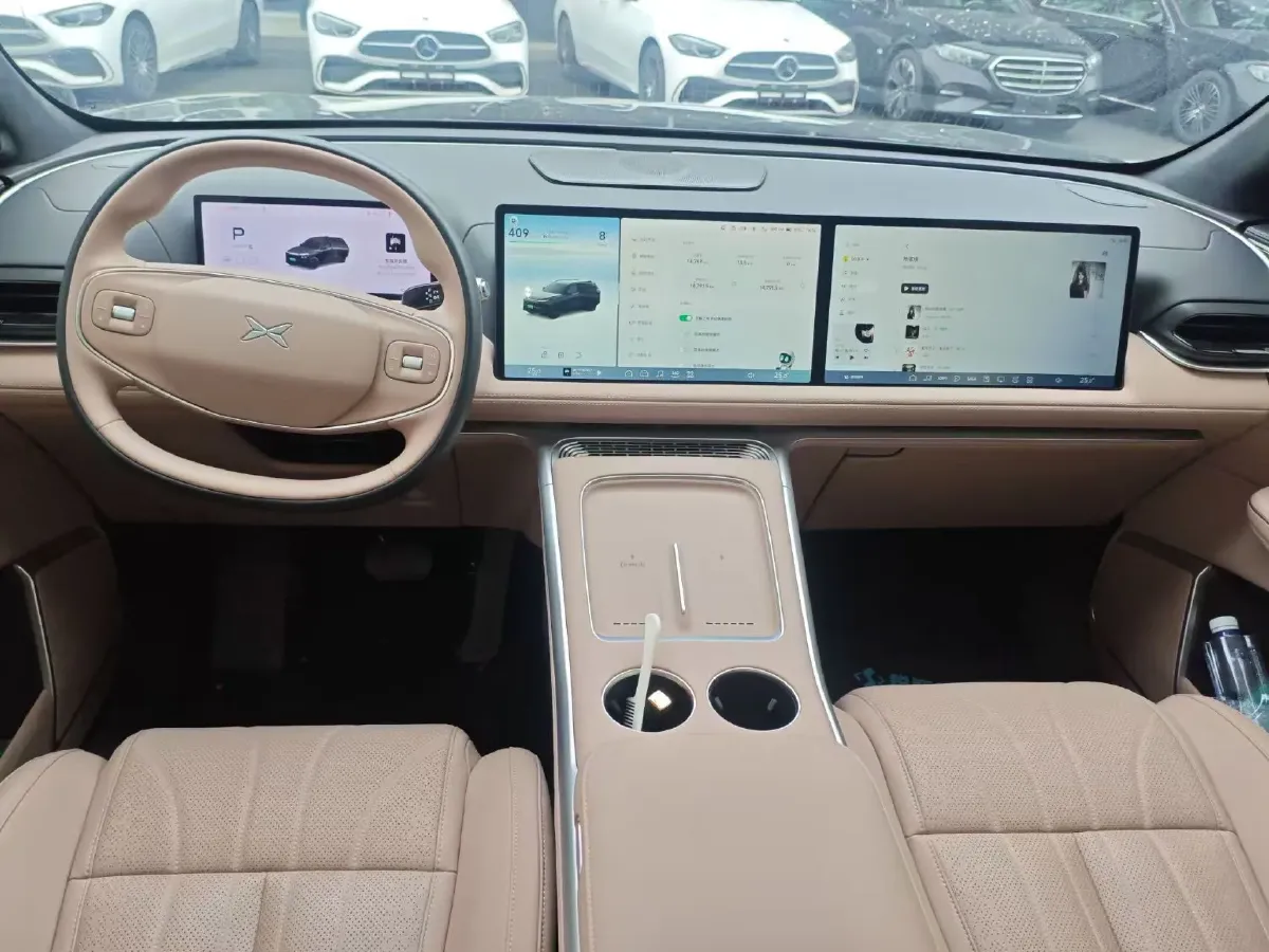 2025 Xpeng G9 BEV 79KWH,autocango,china used car exporter,china ev exporter,chinese used car exporter,chinese used ev exporter