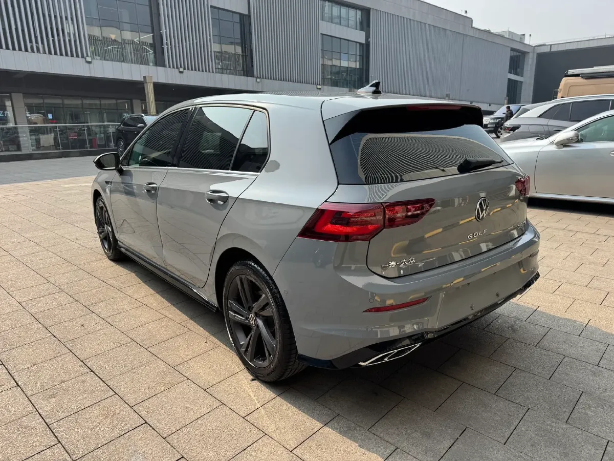 2023 Volkswagen Golf 1.4T 150HP L4 7DCT,autocango,china used car exporter,china ev exporter,chinese used car exporter,chinese used ev exporter