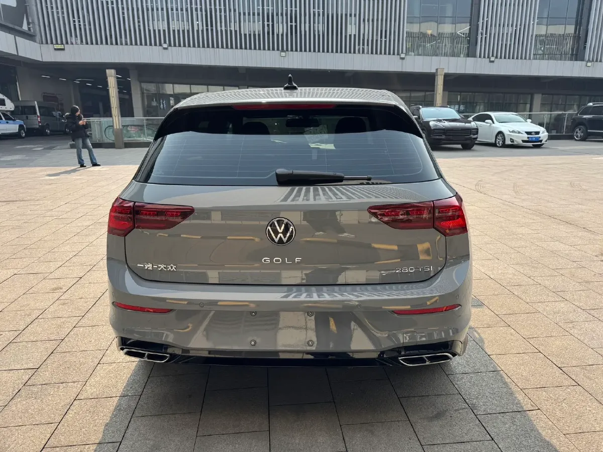 2023 Volkswagen Golf 1.4T 150HP L4 7DCT,autocango,china used car exporter,china ev exporter,chinese used car exporter,chinese used ev exporter