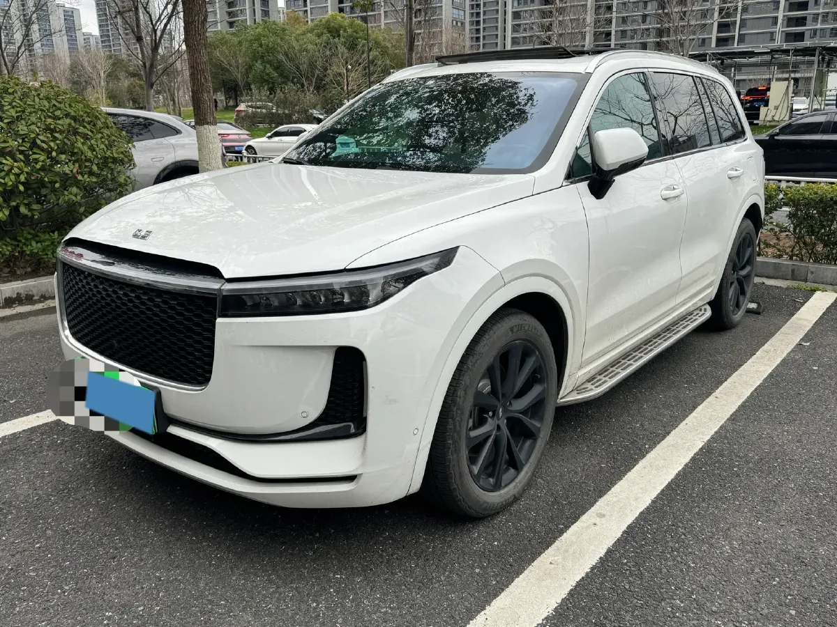 2020 Li ONE Range Extended 131HP REEV 40.5KWH,autocango,china used car exporter,china ev exporter,chinese used car exporter,chinese used ev exporter