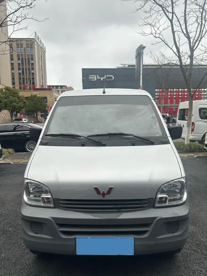 2023 WuLing ZhiGuang Mini Truck 1.5L 102HP L4 5MT,autocango,china used car exporter,china ev exporter,chinese used car exporter,chinese used ev exporter
