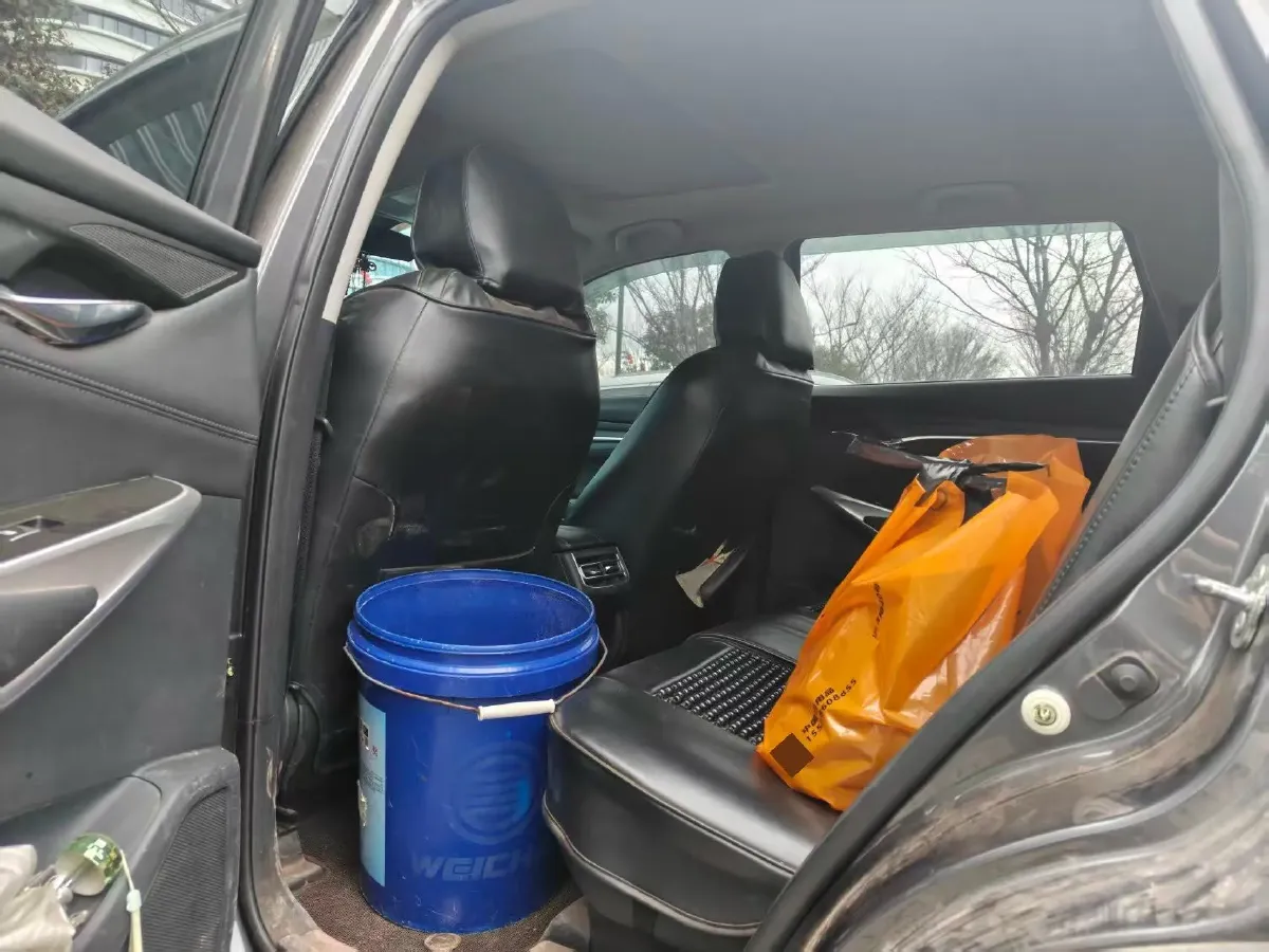 2021 ChangAn CS75 Plus 1.5T 178HP L4 6AT,autocango,china used car exporter,china ev exporter,chinese used car exporter,chinese used ev exporter