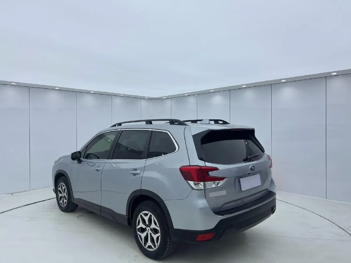 2022 Subaru Forester 2.0L 154HP H4 CVT,autocango,china used car exporter,china ev exporter,chinese used car exporter,chinese used ev exporter