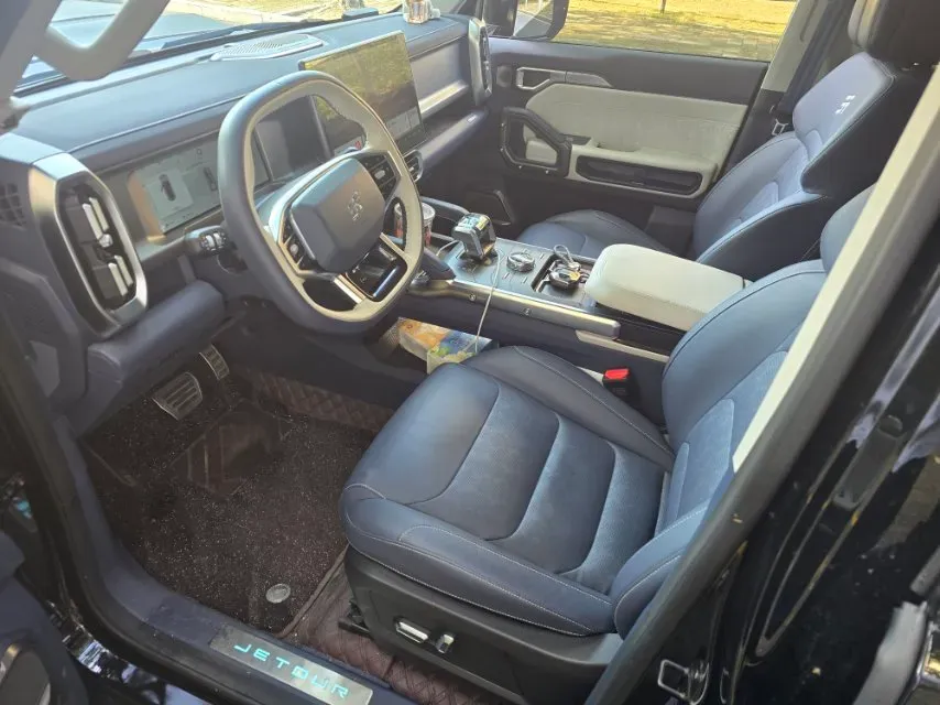 2024 Jetour ShanHai TravellerC-DM 1.5T 156HP L4 3DHT PHEV 26.7KWH,autocango,china used car exporter,china ev exporter,chinese used car exporter,chinese used ev exporter