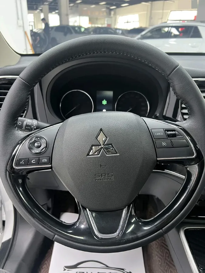 2021 Mitsubishi Outlander 2.0L 166HP L4 CVT,autocango,china used car exporter,china ev exporter,chinese used car exporter,chinese used ev exporter