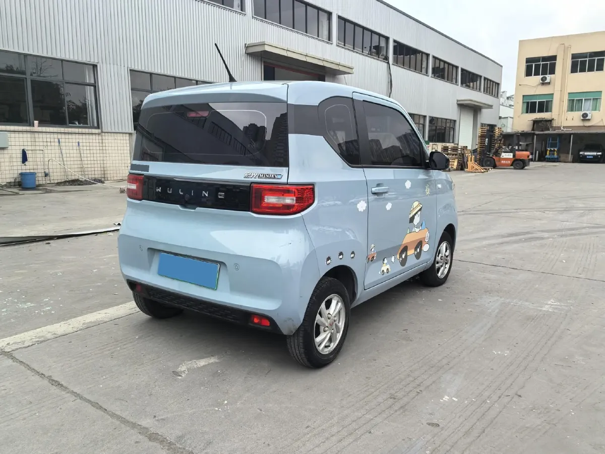 2020 WuLing HongGuang MINI EV BEV 9.3KWH,autocango,china used car exporter,china ev exporter,chinese used car exporter,chinese used ev exporter