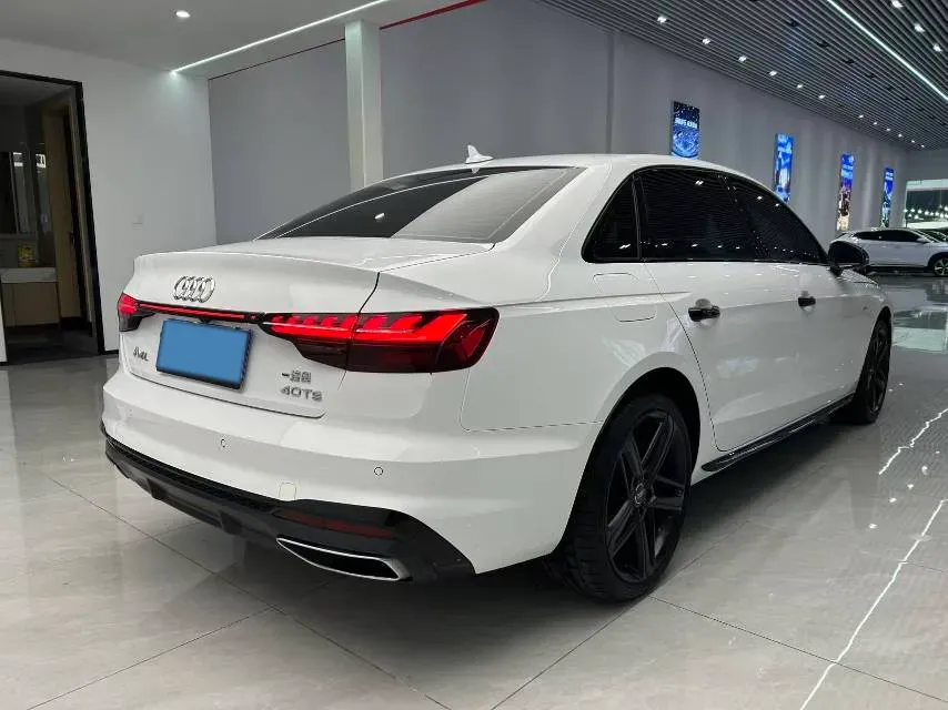 2024 Audi A4L 2.0T 190HP L4 7DCT,autocango,china used car exporter,china ev exporter,chinese used car exporter,chinese used ev exporter