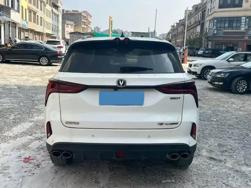 2020 ChangAn CS75 Plus 2.0T 233HP L4 8AT,autocango,china used car exporter,china ev exporter,chinese used car exporter,chinese used ev exporter