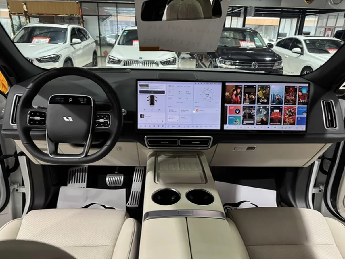 2023 Li L7 Range Extended 154HP REEV 40.9KWH,autocango,china used car exporter,china ev exporter,chinese used car exporter,chinese used ev exporter