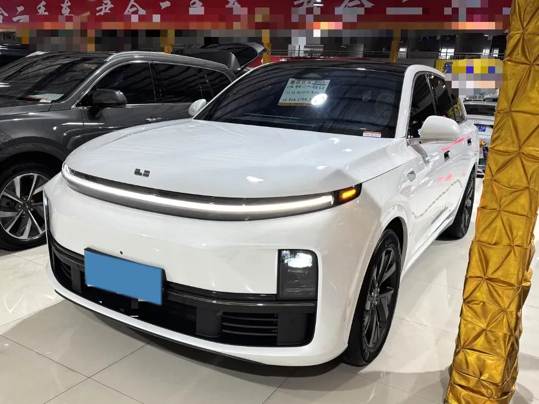 2023 Li L7 Range Extended 154HP REEV 40.9KWH,autocango,china used car exporter,china ev exporter,chinese used car exporter,chinese used ev exporter