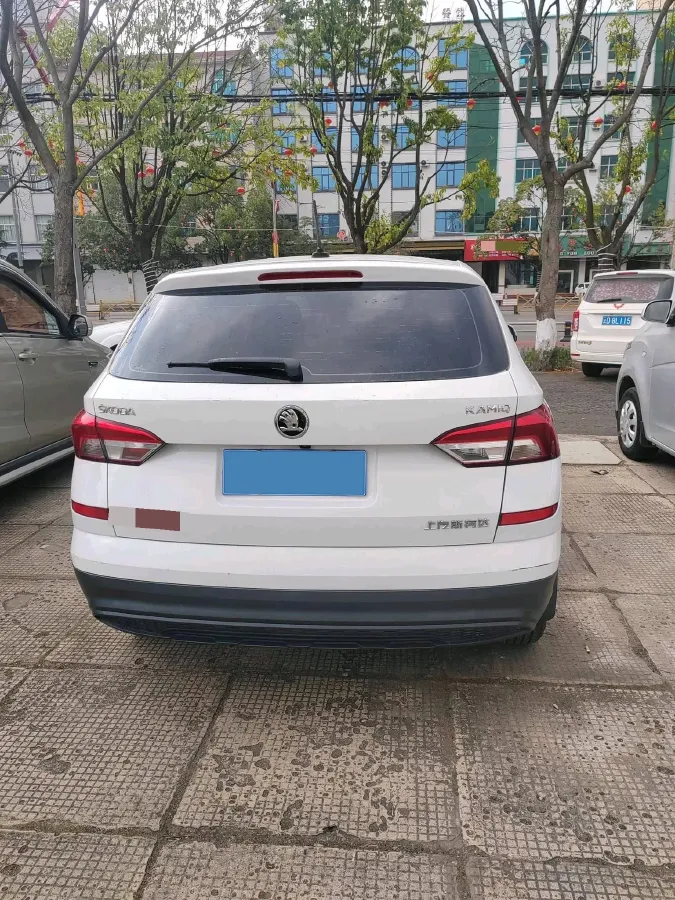 2018 Skoda Rapid Spaceback 1.4T 131HP L4 7DCT,autocango,china used car exporter,china ev exporter,chinese used car exporter,chinese used ev exporter