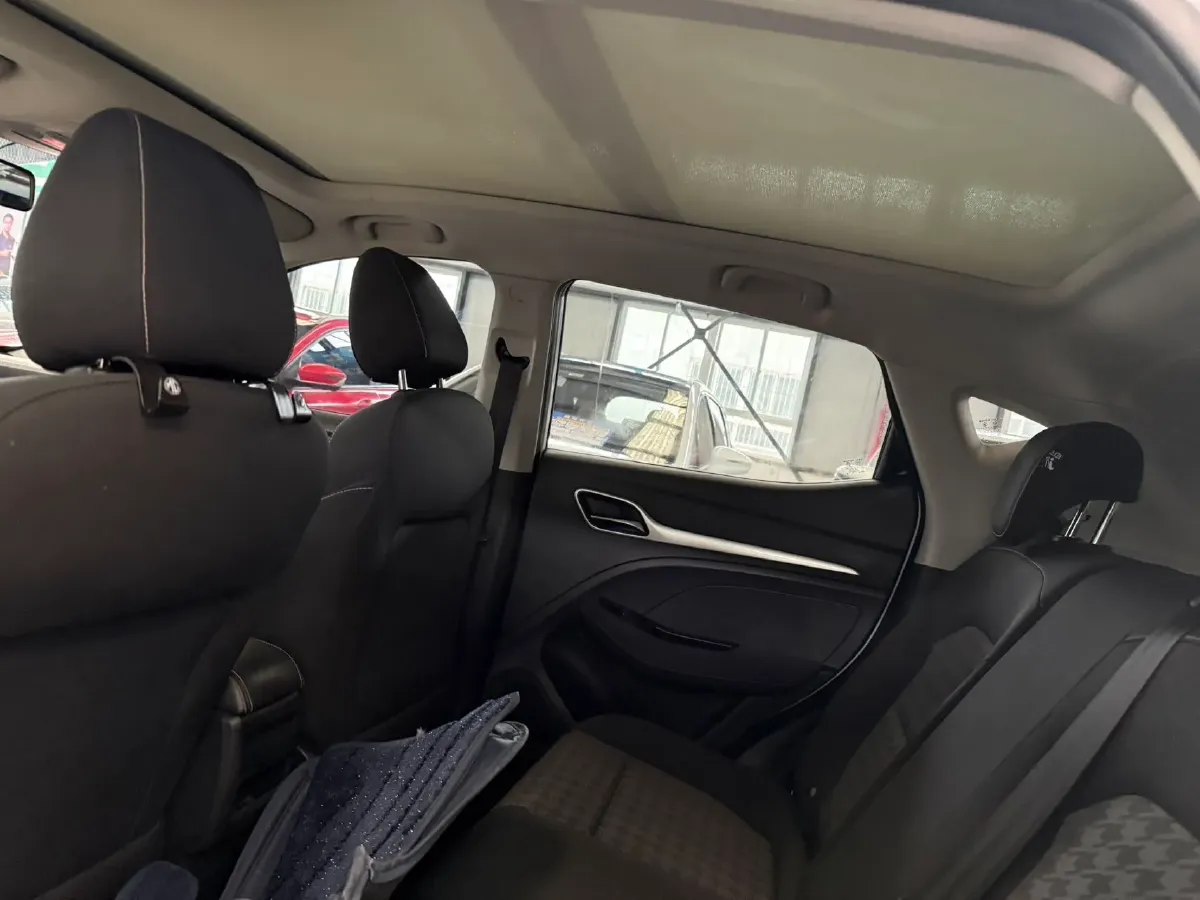 2020 MG ZS 1.5L 120HP L4 5MT,autocango,china used car exporter,china ev exporter,chinese used car exporter,chinese used ev exporter