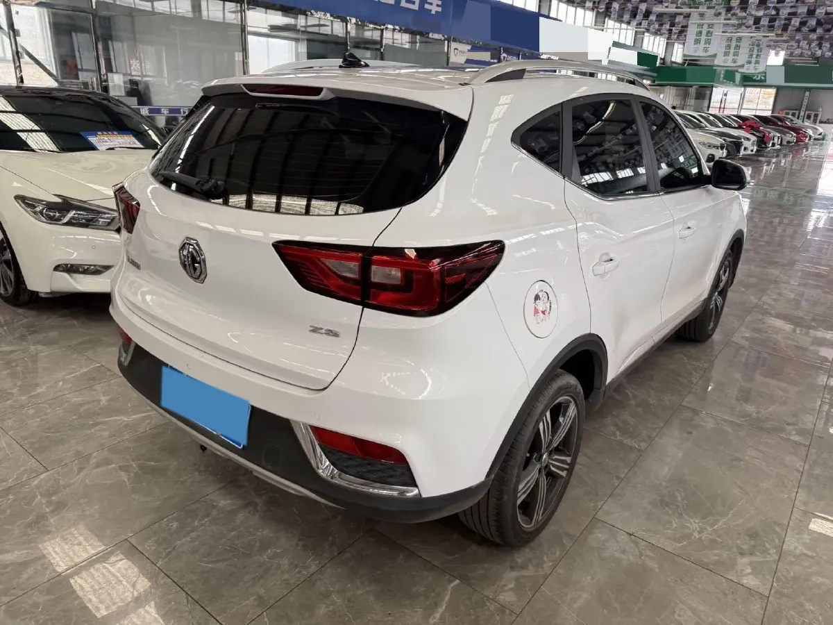 2020 MG ZS 1.5L 120HP L4 5MT,autocango,china used car exporter,china ev exporter,chinese used car exporter,chinese used ev exporter